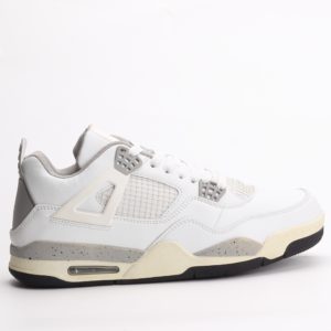 Air Range Retro 4 Sneakers in White