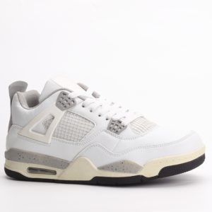 Air Range Retro 4 Sneakers in White
