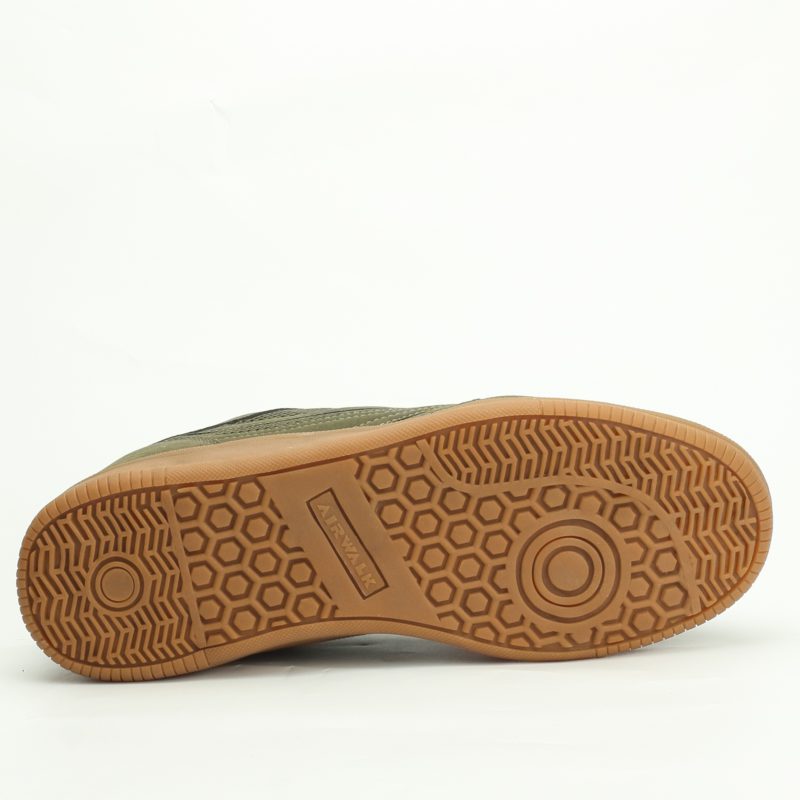 Loftykicks (97)
